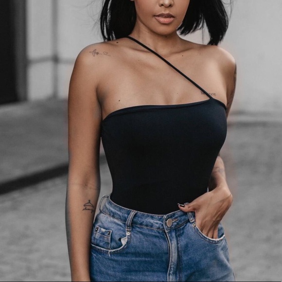 Black Square Knit Bodysuit - Picture 3 of 5